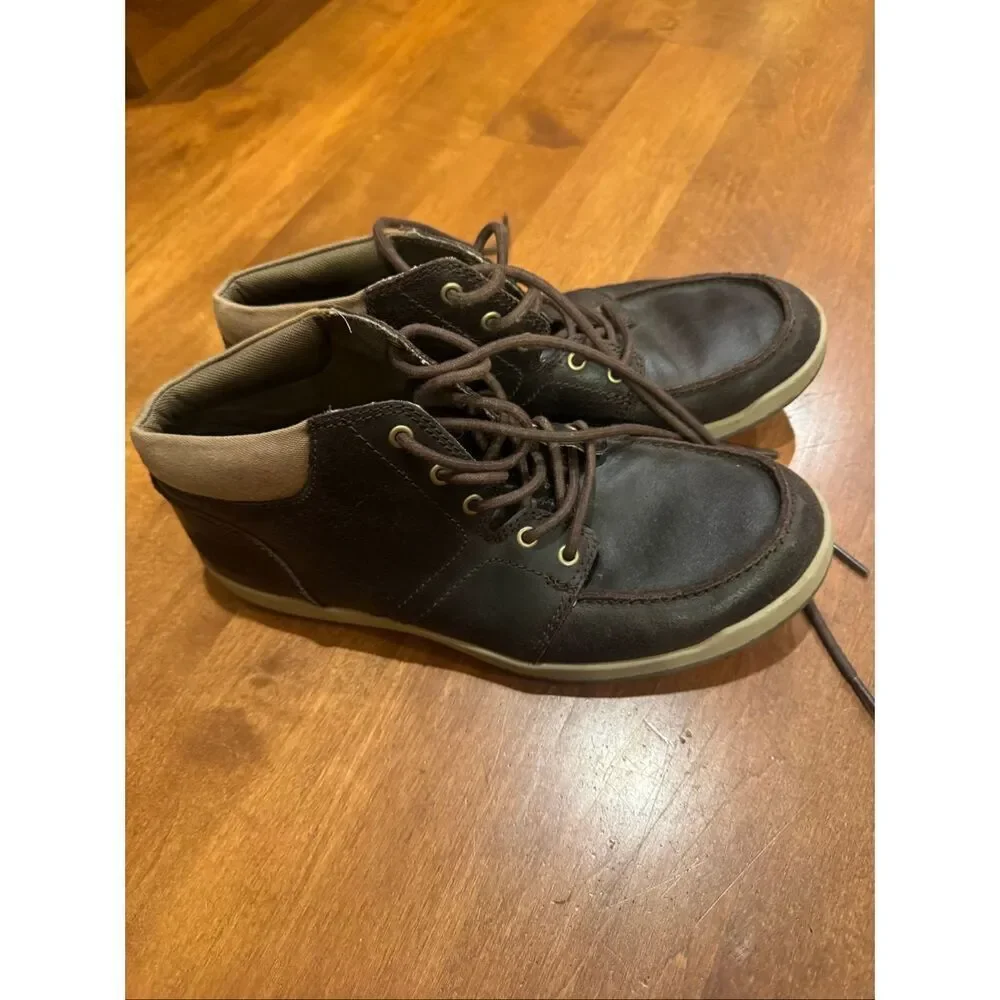 The North Face Men’s Size 9 Brown Leather Chukka Boots Lace Up Casual Outdoor Sh